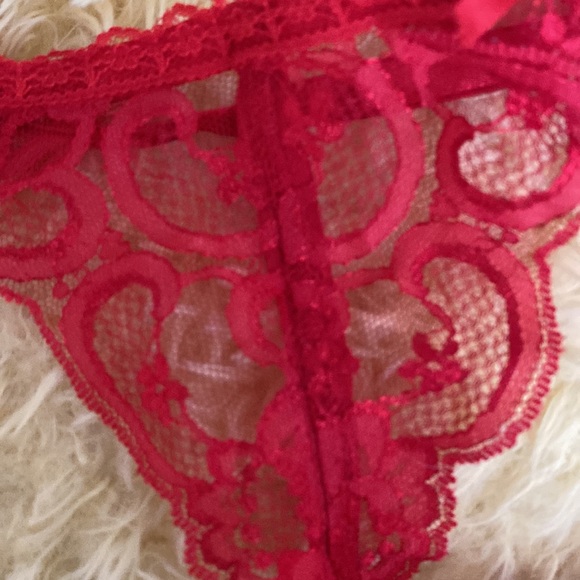 Vintage sexy ladies garter belt. - Picture 7 of 7